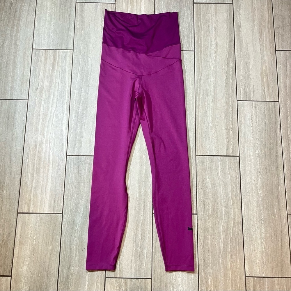 Nike Leggings Womens Small Maternity High-Waisted Dri-Fit Leggings High Rise